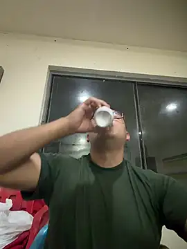 jonny_mili's Webcam Show