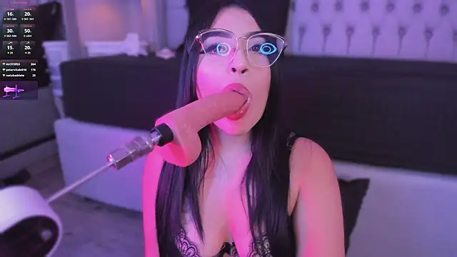 Luna__Velvett_ XXX чат на живо