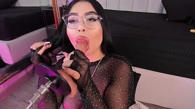Luna__Velvett_ Chat XXX live
