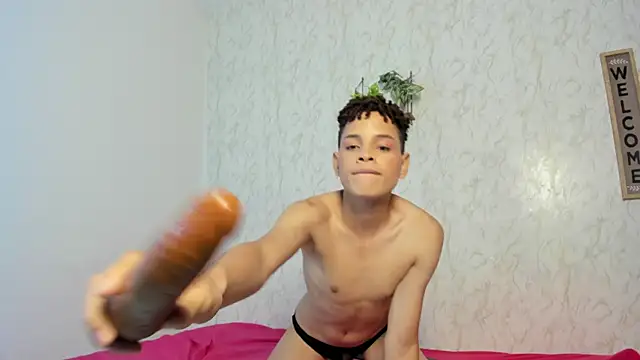 boy_hotparty Webcam Show