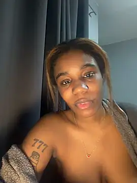 Chatroom XXX en direct de soupypie