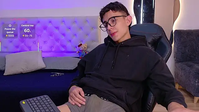 Show Webcam de Eithan__wolf