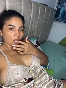 LuzDream's Live XXX Chat