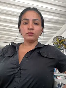 XXX chat uživo modela LuzDream