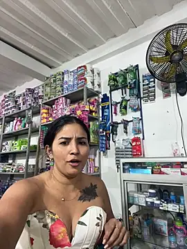 دردشة LuzDream الجنسية المباشرة