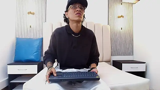 MAXIMO_BENET 网络视讯表演