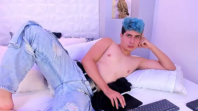 Show modela SinnerWolfe na web-kameri