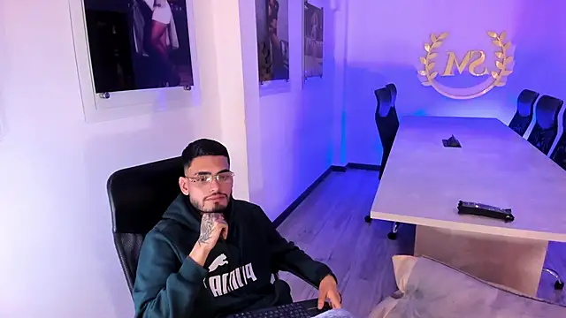 SebasCorrales Webcam Show