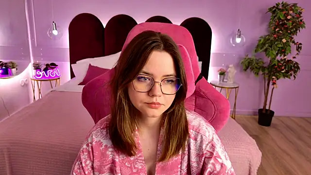 AprilPowell – webcam-show