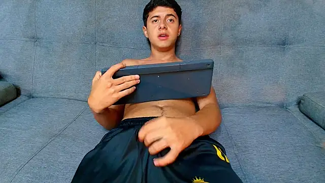 Justin_ortiz – webcam-show