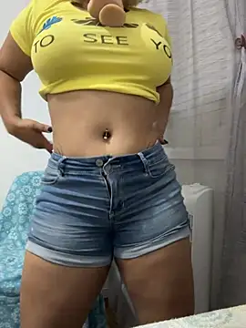 Show de ninarose777 na webcam