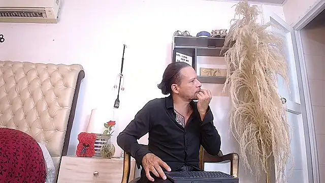 NinaAndRocco Webcamshow