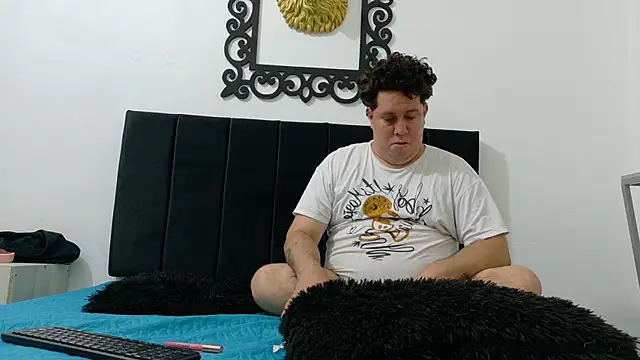 Webkamerová show PinkQueen23