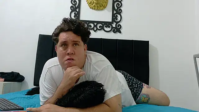 PinkQueen23 Webcamshow