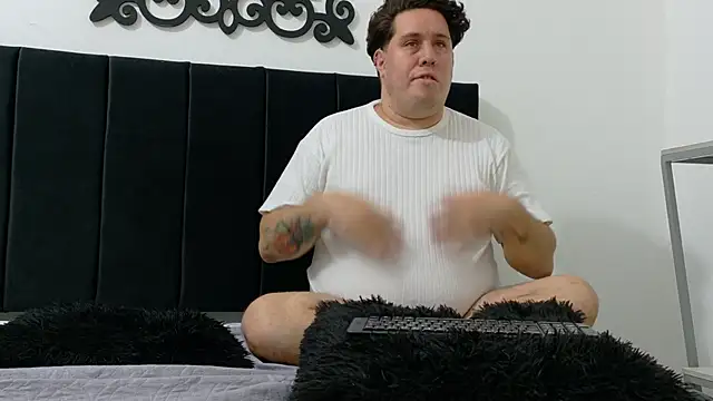 PinkQueen23 – webcam-show