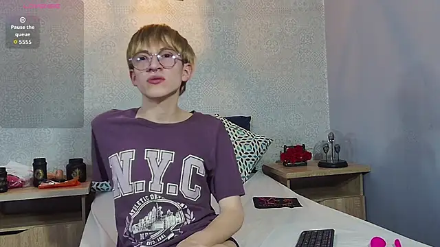axell_stone_'s Webcam Show