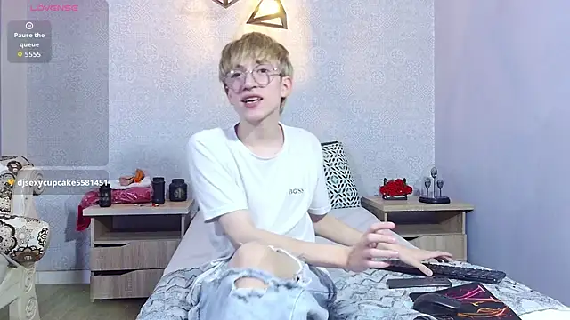 โชว์เว็บแคมของ axell_stone_