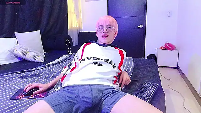 axell_stone_ Show Webcam