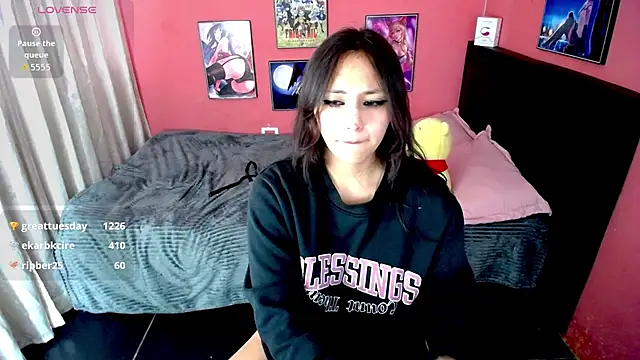 Sakura_Mimi Show in webcam