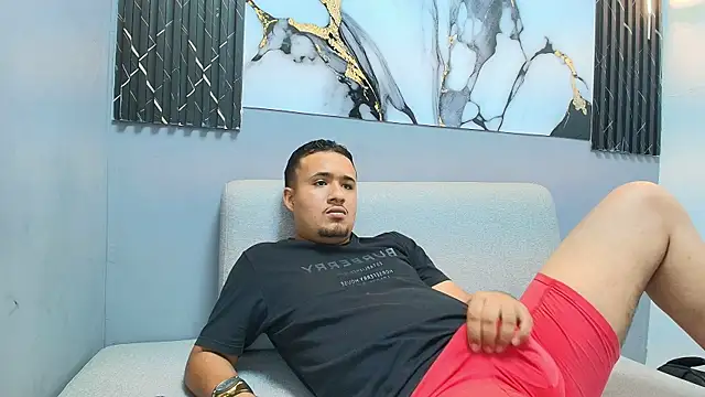 MAICOL_TORNER webcam show