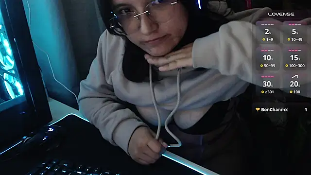 jelym Chat XXX live