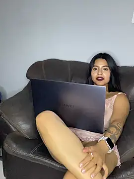 AlixVictoria webcam show