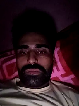 cuteboyaadi webcam show