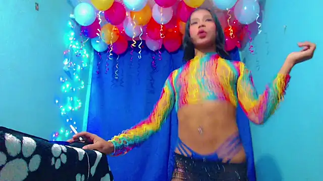 Pokazy przed kamerką – Milastarhotxx
