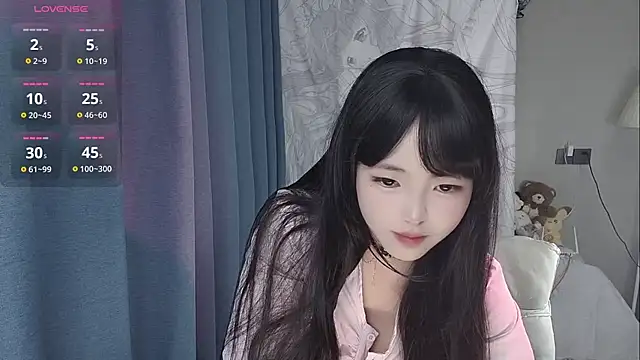 Camellia-v 现场XXX聊天