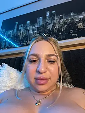xLexi Webcam show