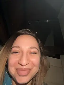xLexi 现场XXX聊天
