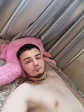 عرض كام Zevs777s