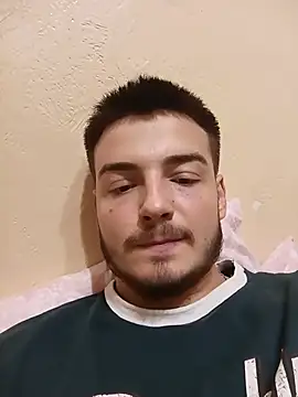 Show modela Zevs777s na web-kameri
