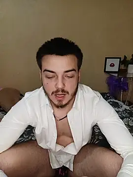 Show modela Zevs777s na web-kameri
