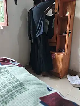 ranigupta72: διαδικτυακό σόου στην κάμερα