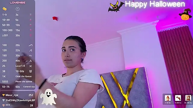 Camiila__1's Webcam Show