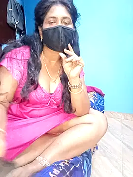 tamil_sarah Adlı Modelin Web Kamerası Şovu