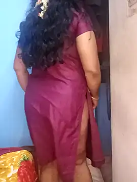 Show modela tamil_sarah na web-kameri