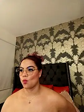 Онлайн чат XXX Aurora_Luxx