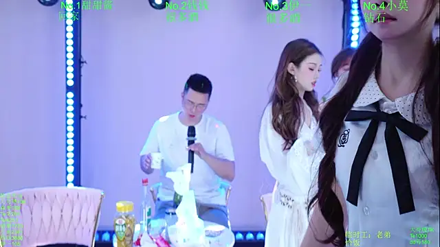 Luckybaby-001 Show in webcam