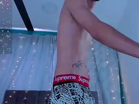 LyanLazarBBC Webcam-Show