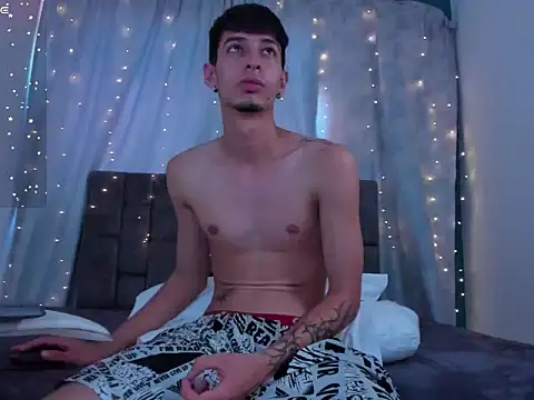 LyanLazarBBC Webcam-Show