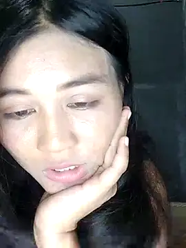 Rayya_4yy's Live XXX Chat