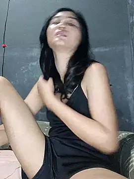 Chatroom XXX en direct de Rayya_4yy