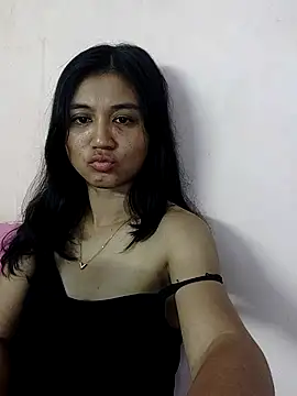 Rayya_4yy's Live XXX Chat