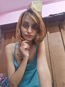 Alishaaroralive Adlı Modelin Canlı XXX Sohbeti