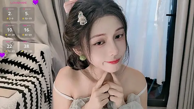 lulu-789 网络视讯表演
