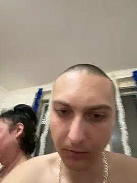 hotsweetiecandy2 webcam show