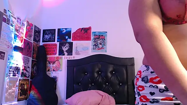 ameliarossii Show in webcam