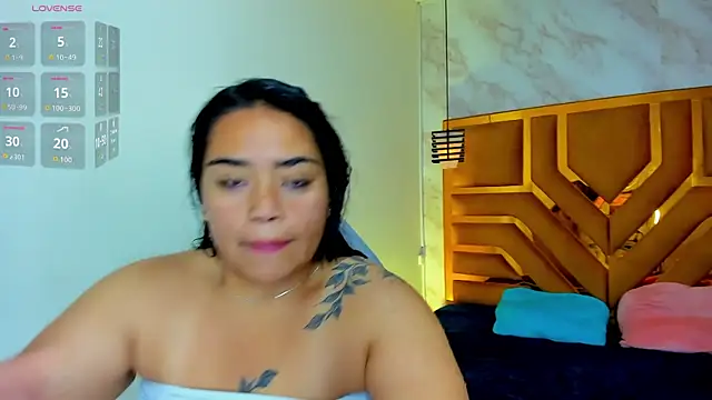 Violett_Cinnamon live XXX chat